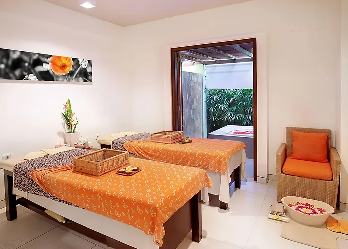 Harris Tuban Bali Hotel