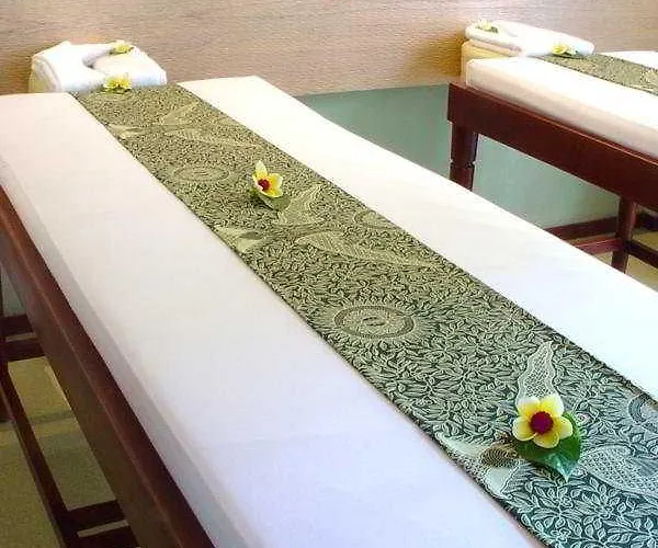 Hotel Harris Tuban Bali